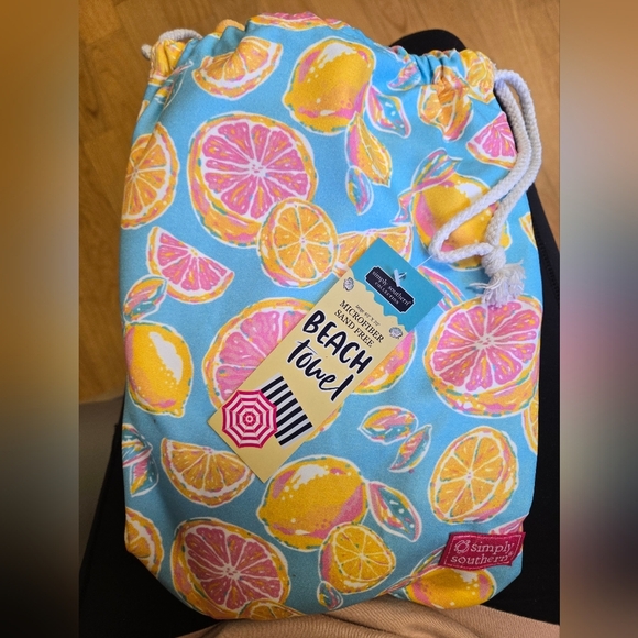 Simply Southern Vibrant Beach Towel Grapefruit Lemons Sand Free Summer Vacation - Picture 1 of 2